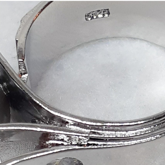 🎀925 Olive Green Pearl Ring - Picture 4 of 6